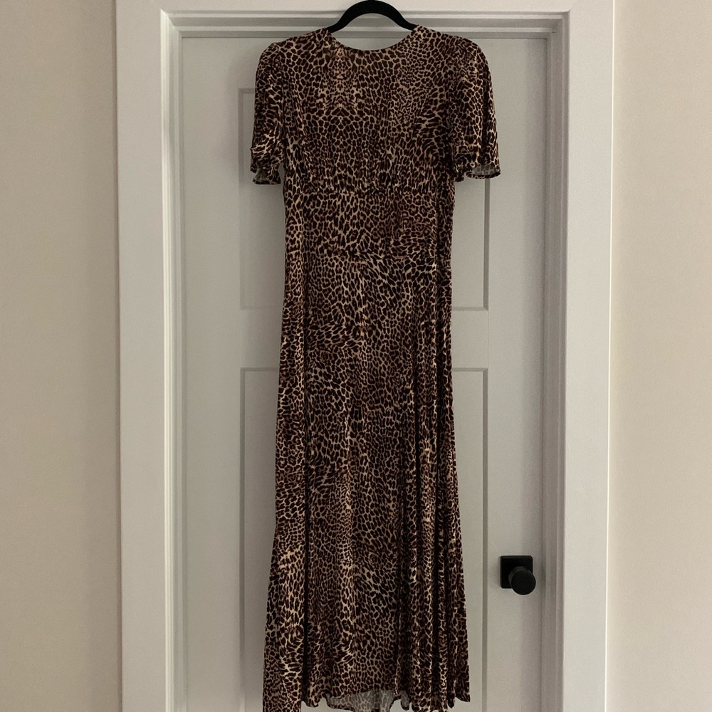 Animal print midi dress with slit